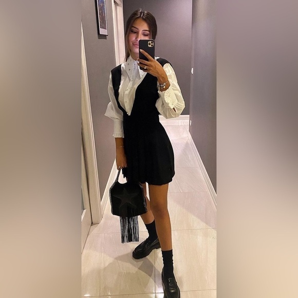 Zara Dresses & Skirts - Zara Women’s  Dress Black Sleeveless Pleated Mini School Girl Box Sz XS